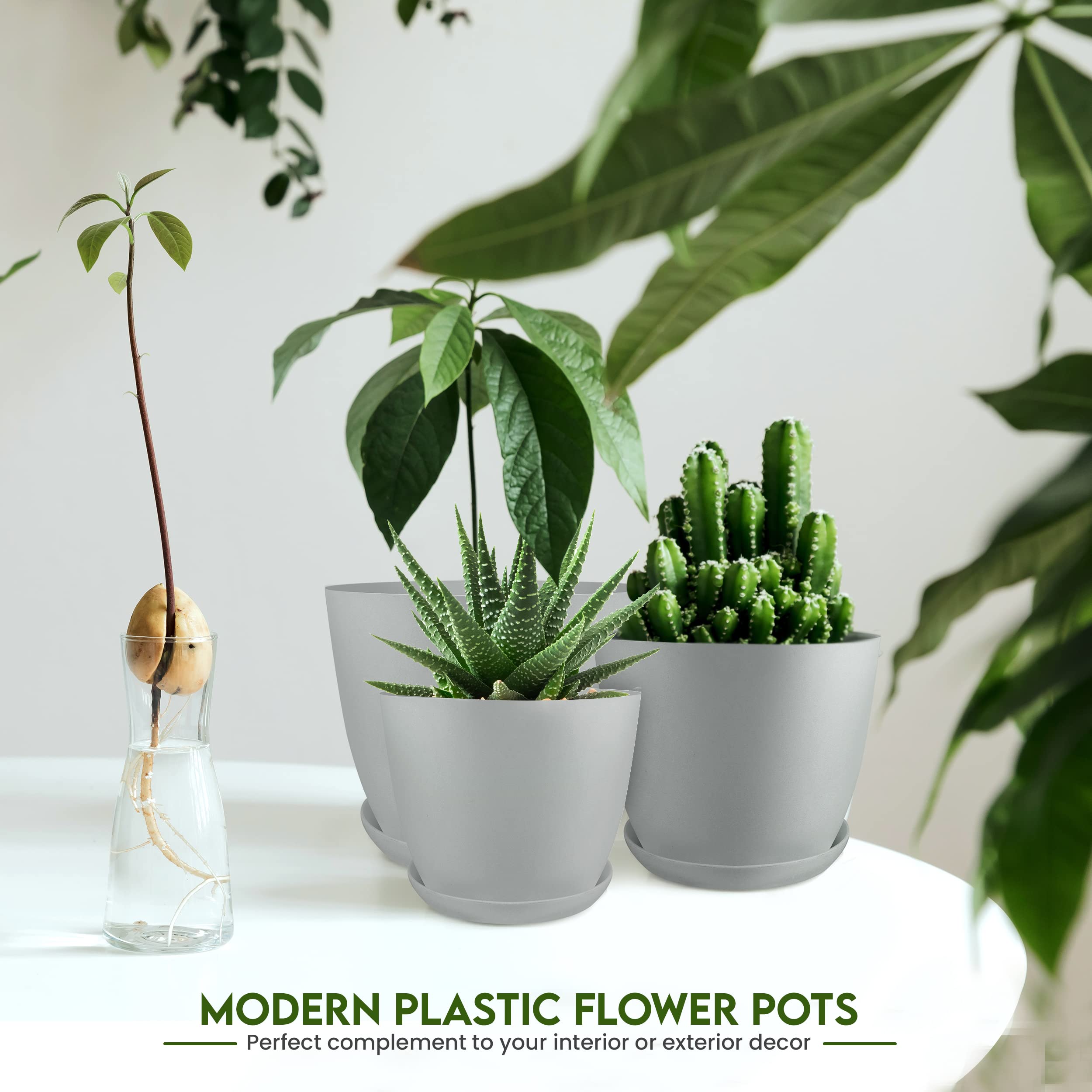 Extra Large Utopia Home plant pot with drainage system