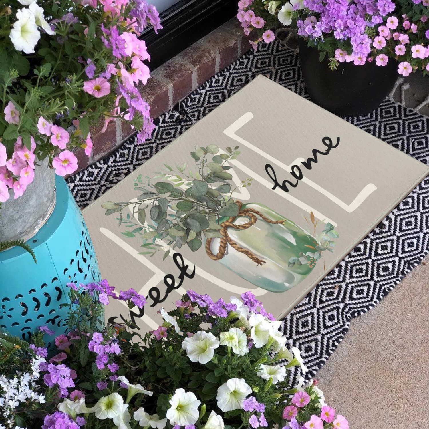 Faptoena doormat showing water absorption test