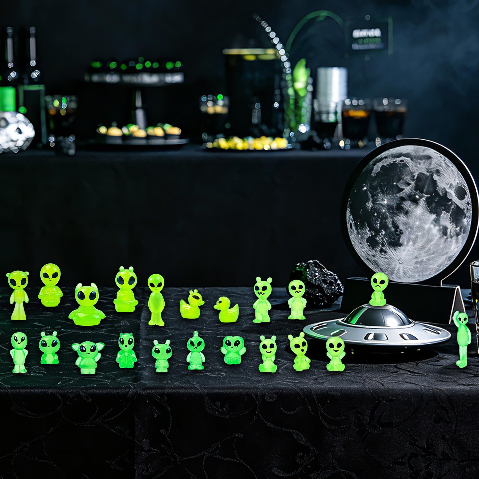 Feivando 44 Pcs Luminous Alien Figurines packaging