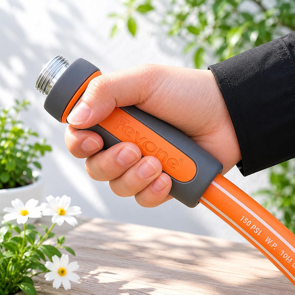 FEVONE garden hose showing kink-free feature