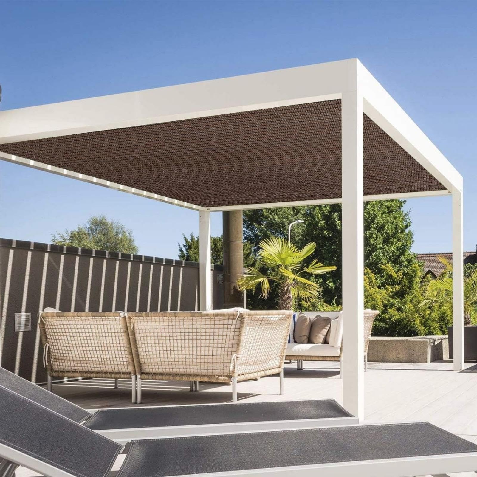 FFKQBH sun shade cloth rolled up for easy storage