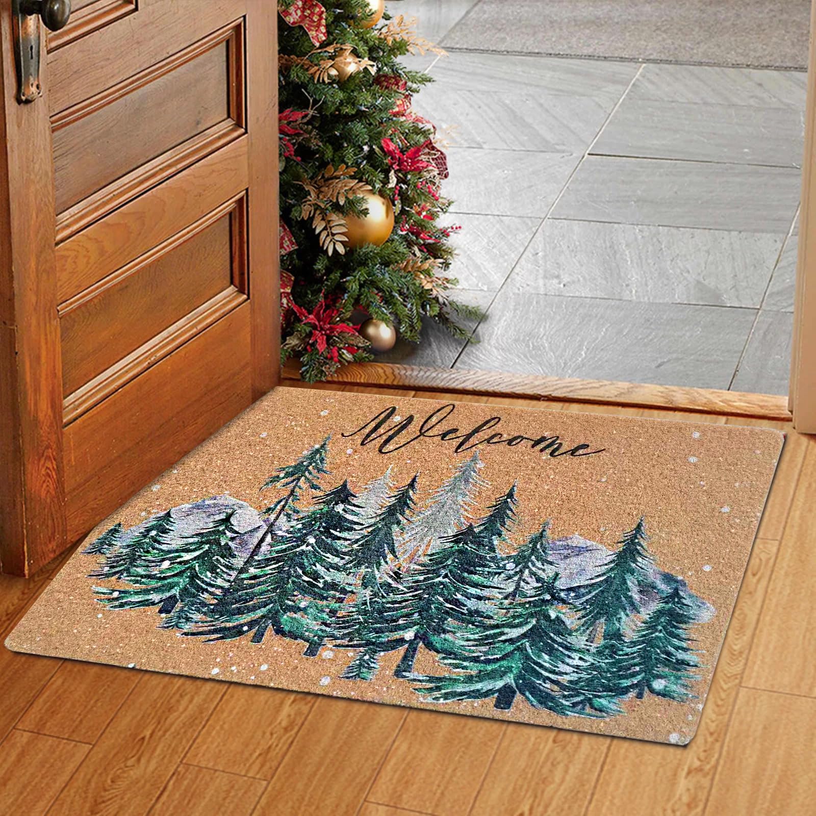 FGSS Christmas Welcome Doormat showing dirt trapping surface