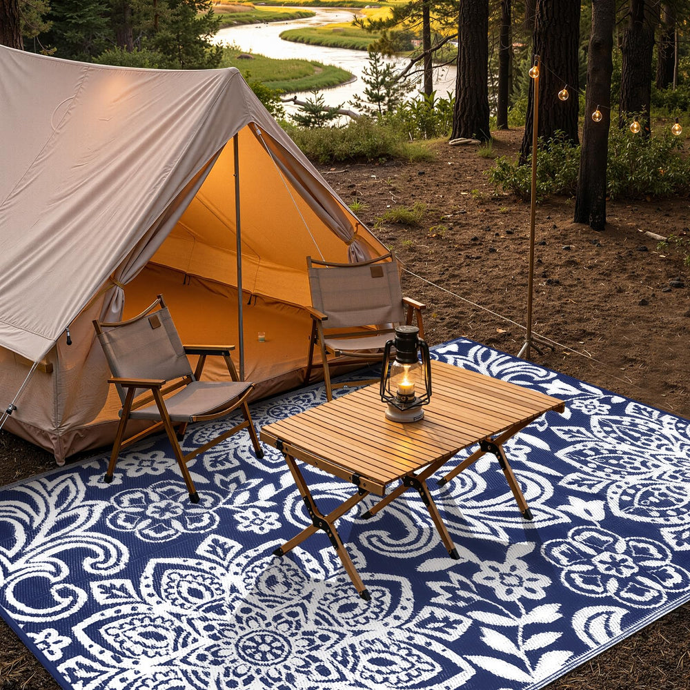 Findosom Outdoor Rug in a backyard setting