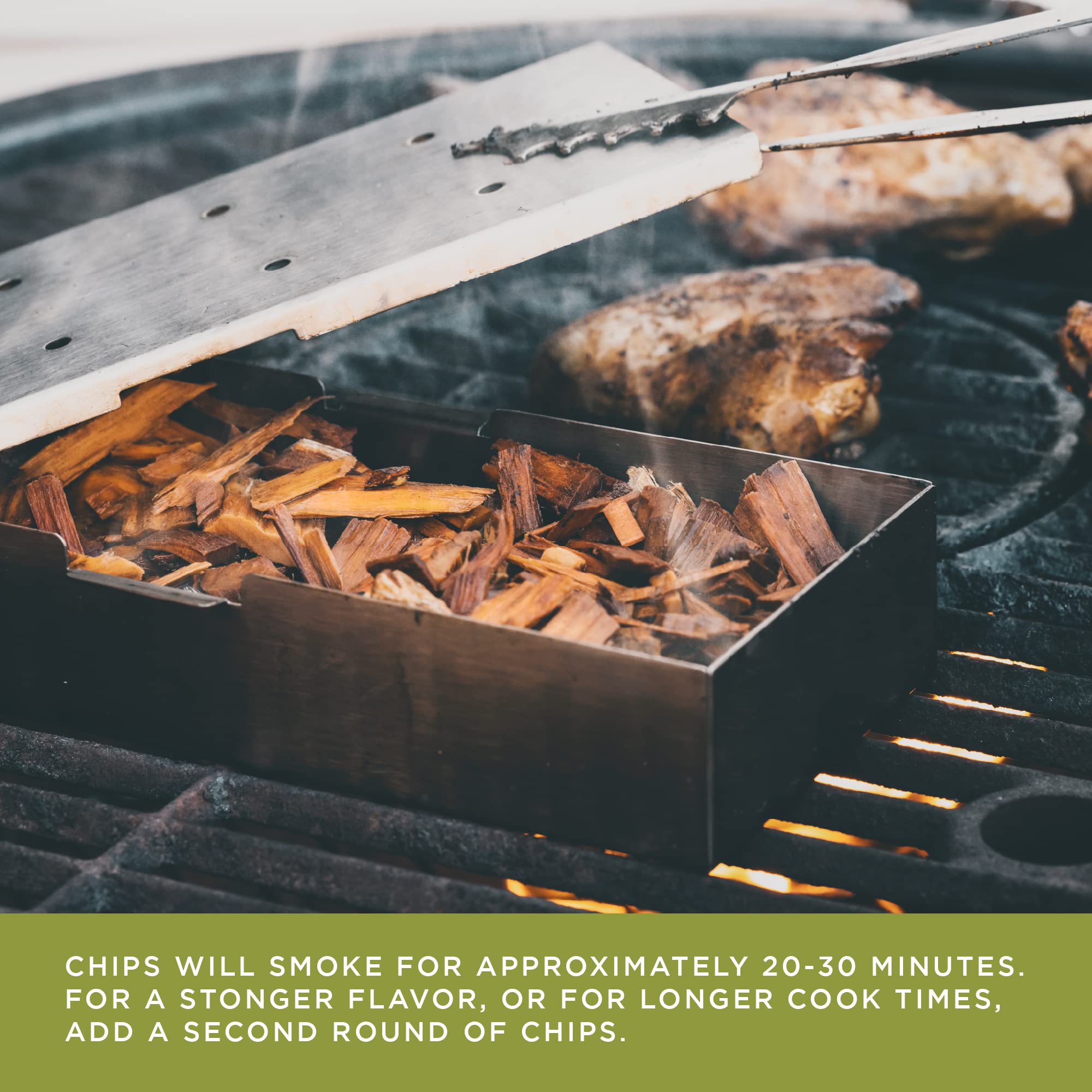 Fire & Flavor Apple Wood Chips with grilled chicken