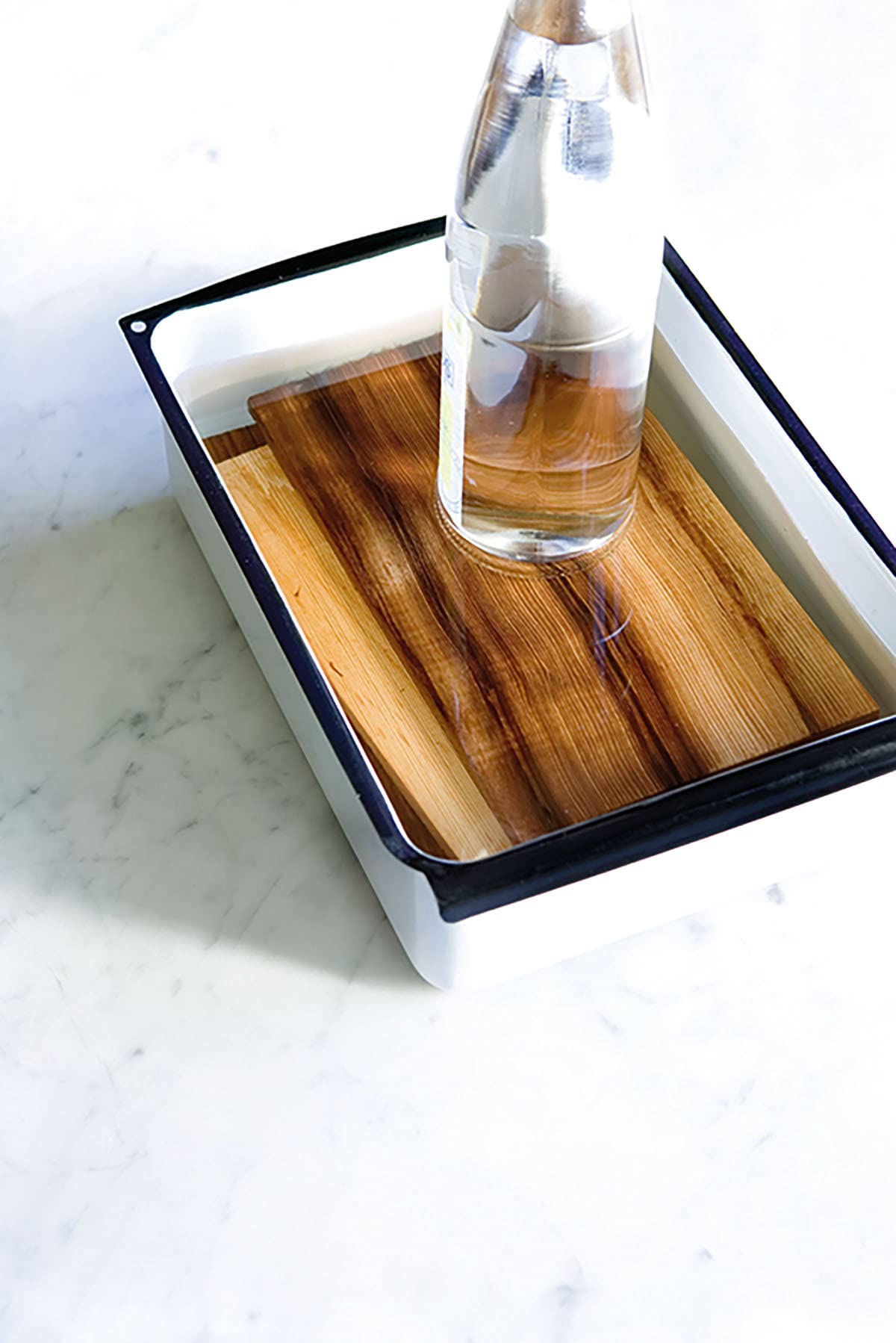 Fire & Flavor Cedar Planks 2-pack side view