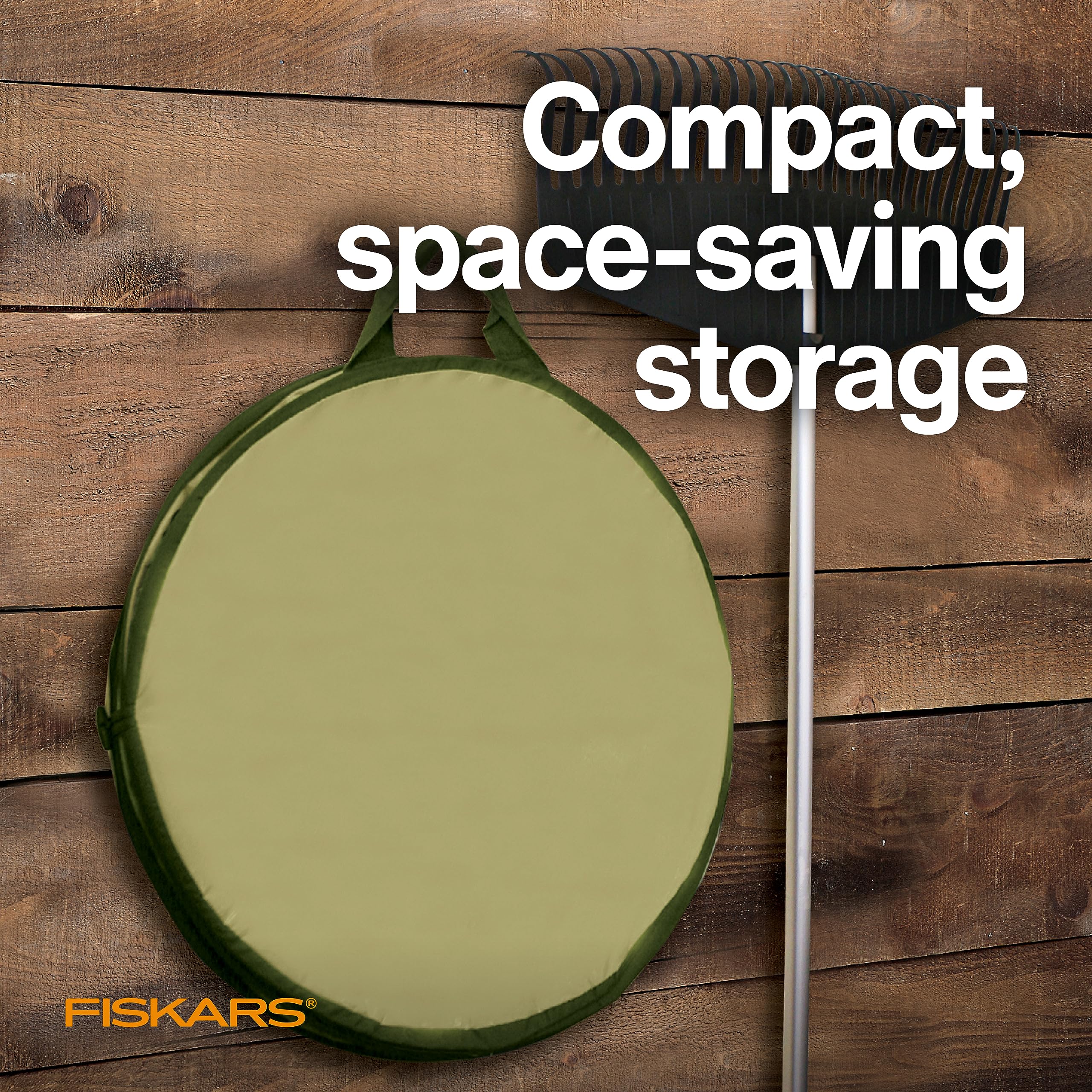 Fiskars Collapsible Garden Bag filled with yard waste