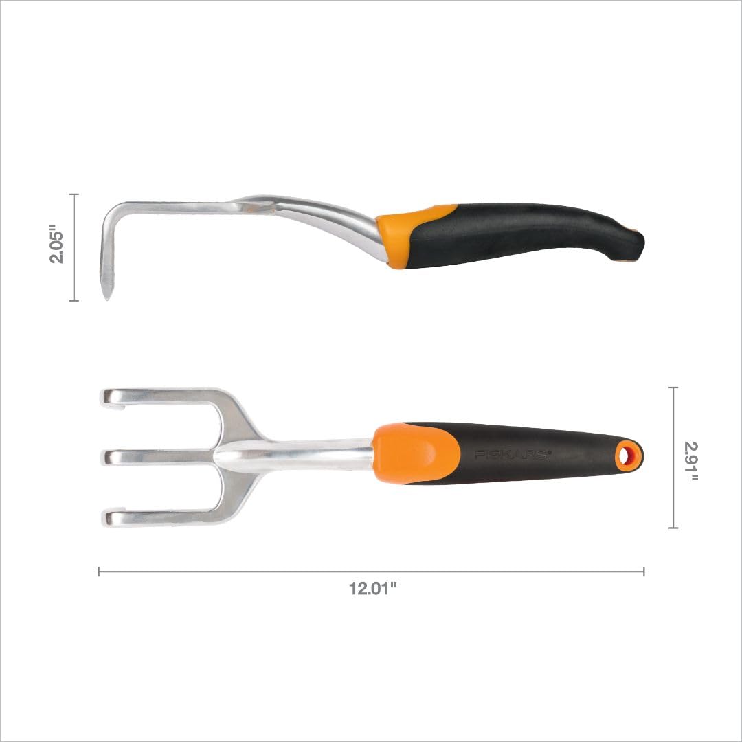 Fiskars Ergo Garden Cultivator side view with ergonomic handle