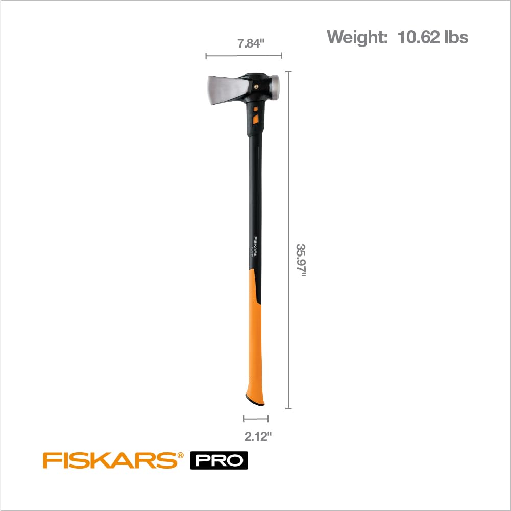Fiskars IsoCore axe blade close-up