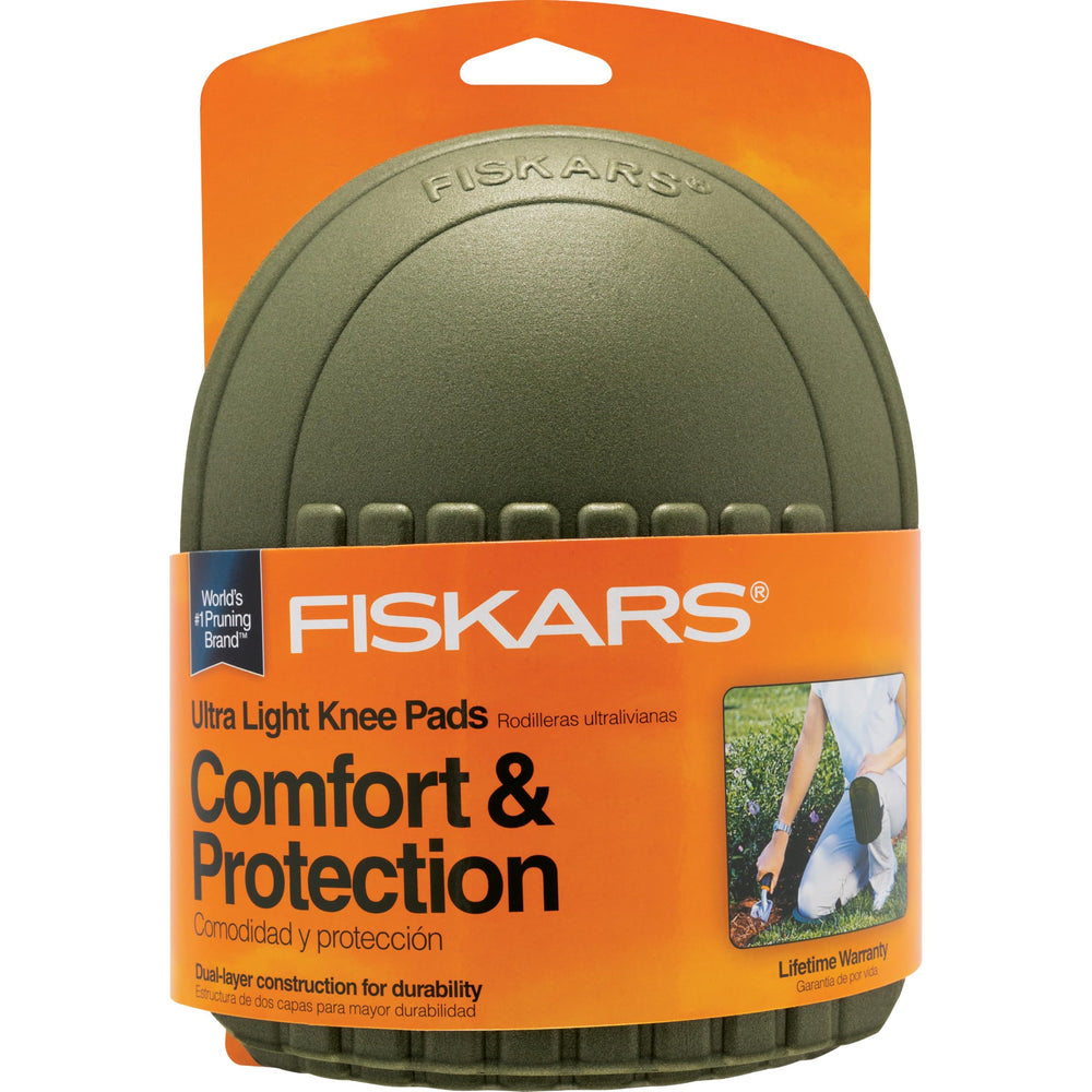 Fiskars Knee Pads in use while gardening