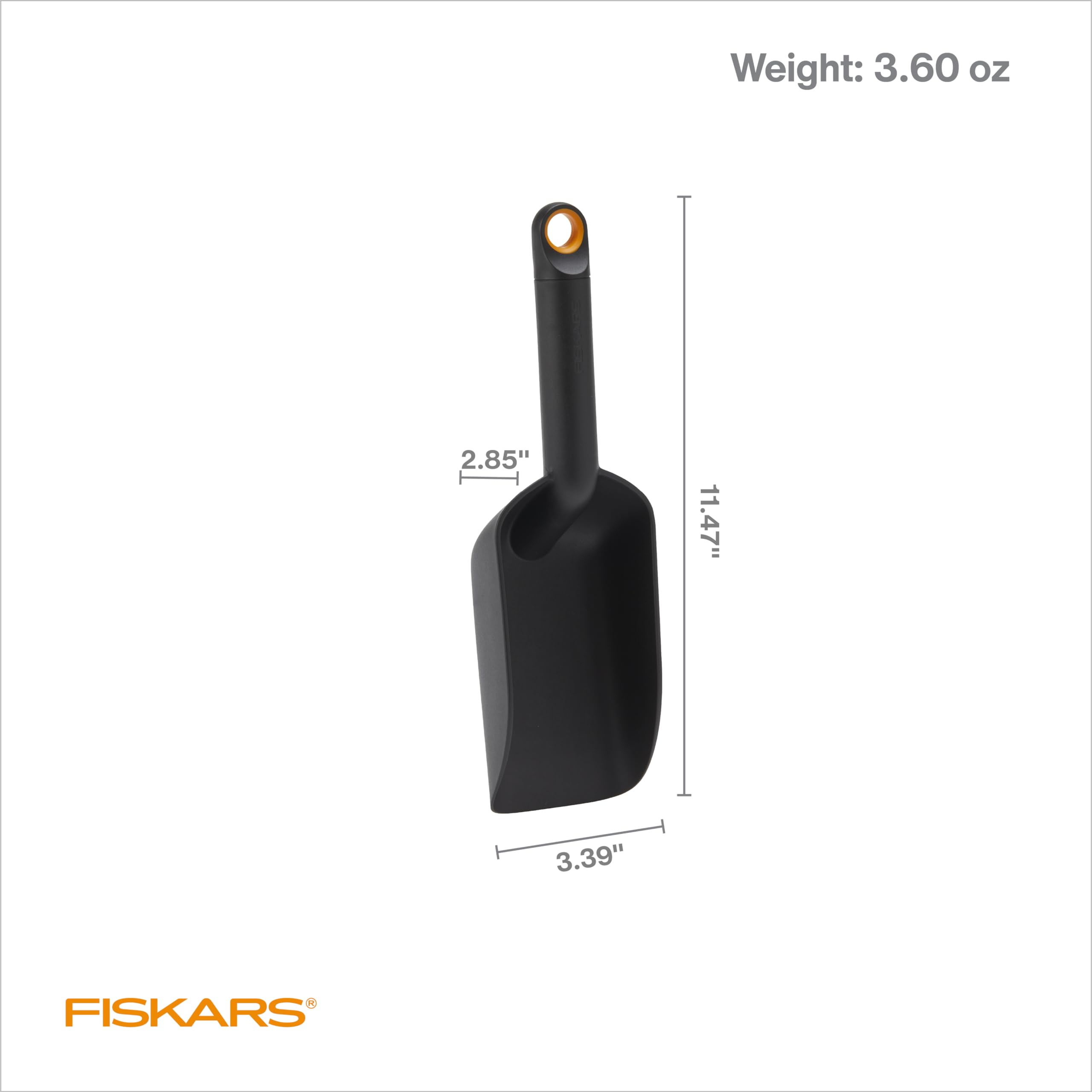 Fiskars Soil Scoop deep sides to contain soil during transfer