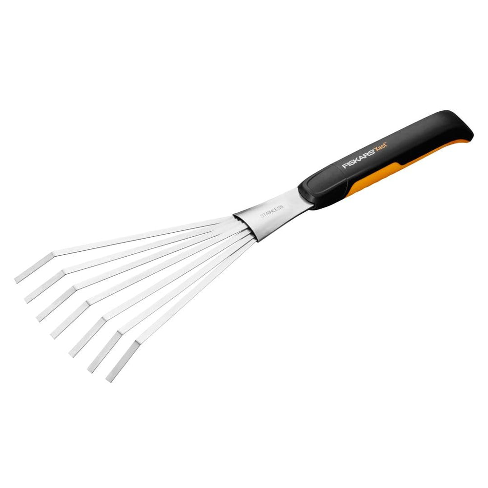 Fiskars Xact Hand Rake showing hang hole for easy storage