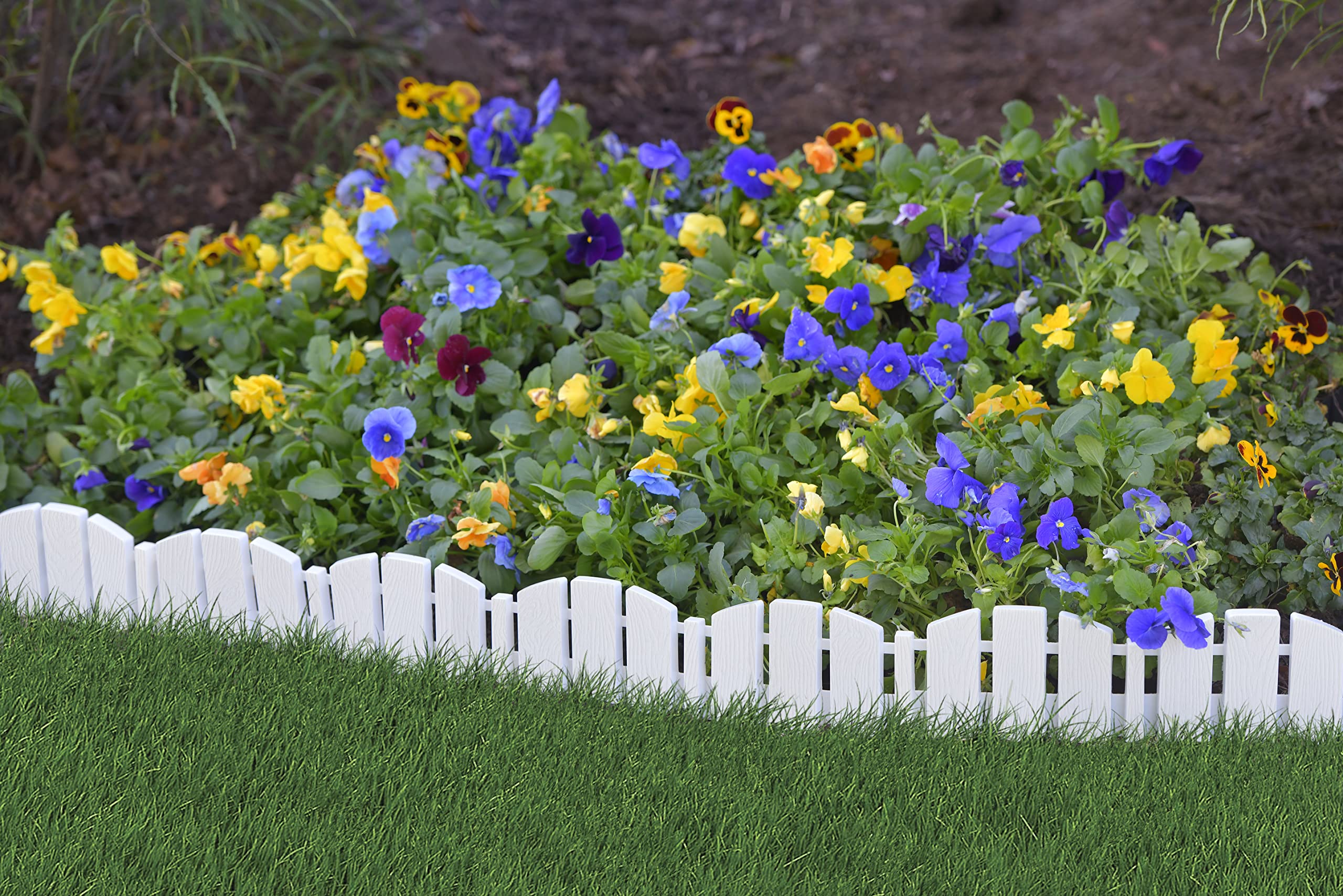 Flexible design of EasyFlex edging for creative garden layouts