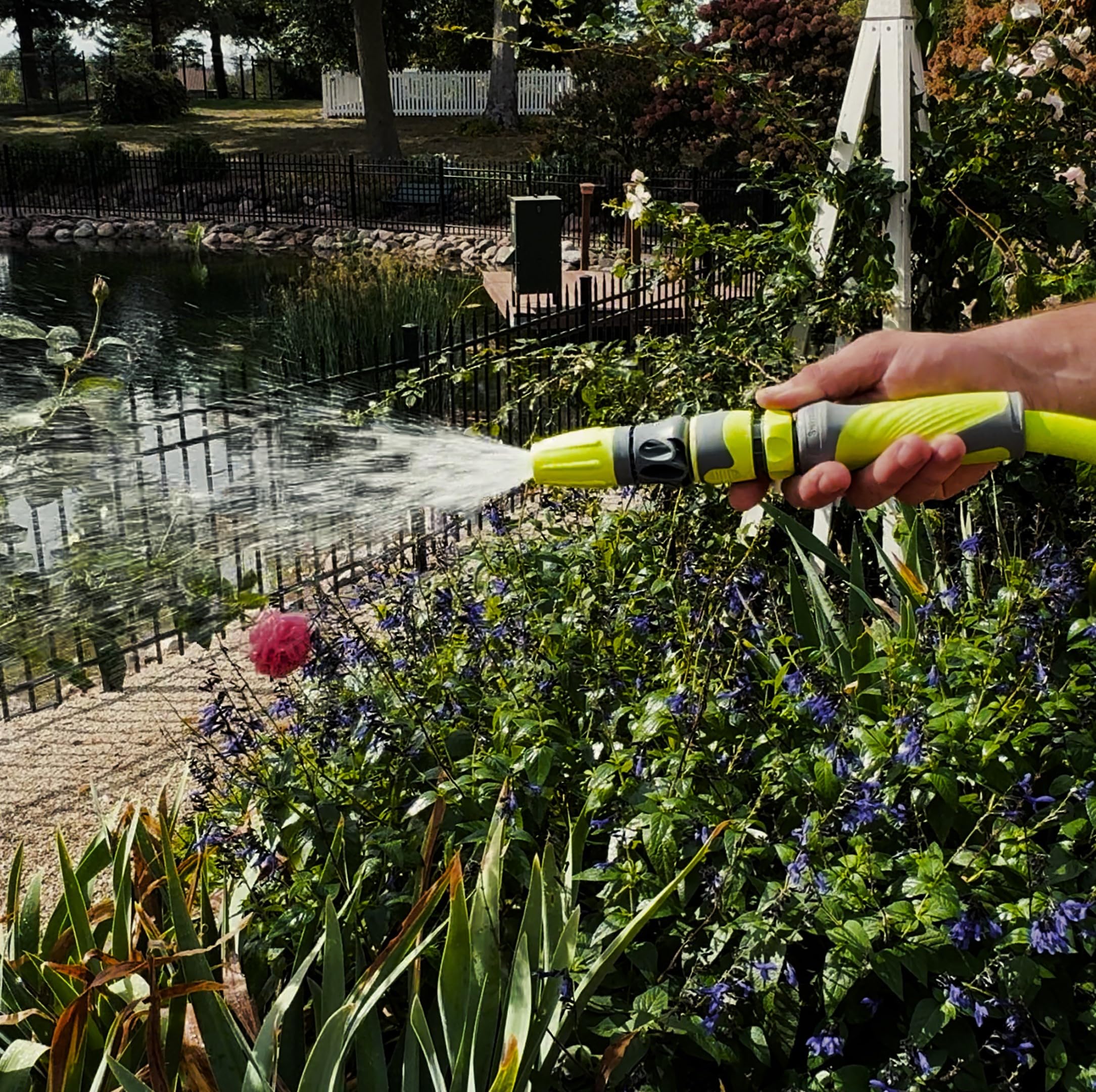 Flexzilla Quick-Connect fittings with a water sprayer