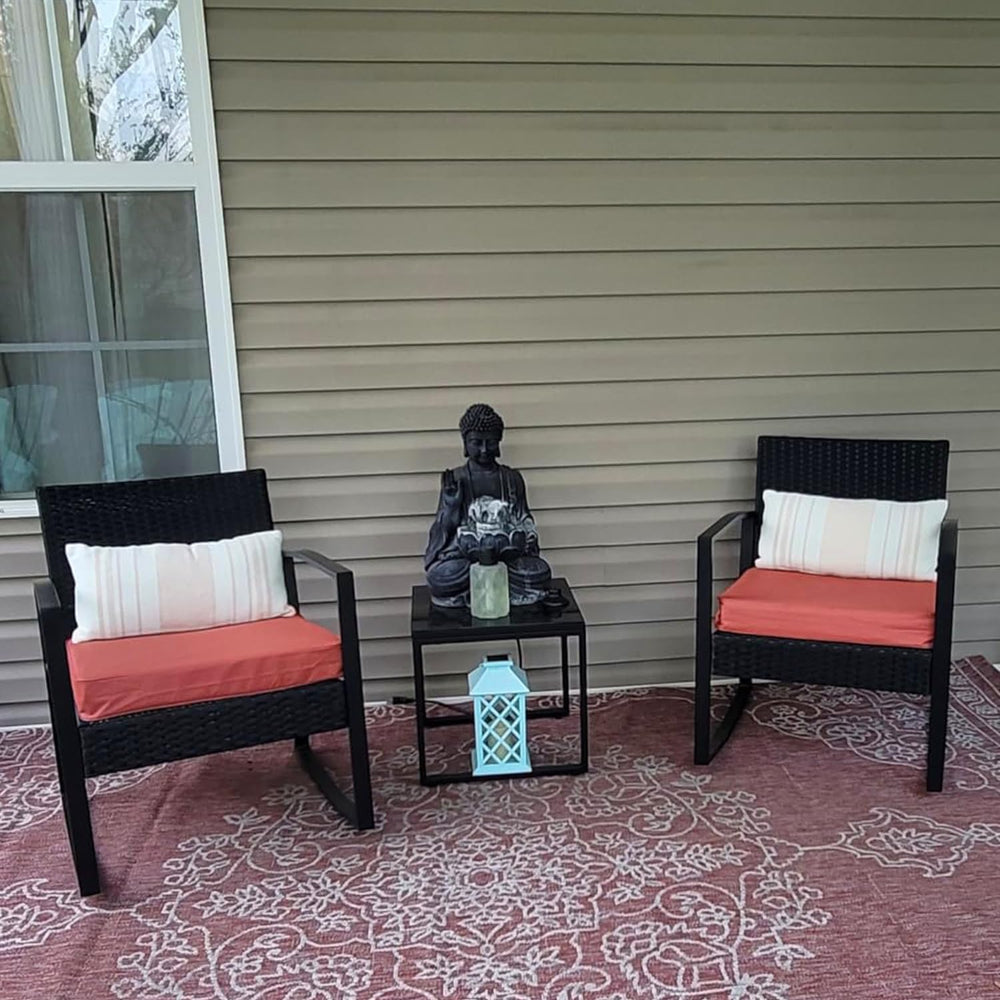 FLYMEI cushion covers showing waterproof feature