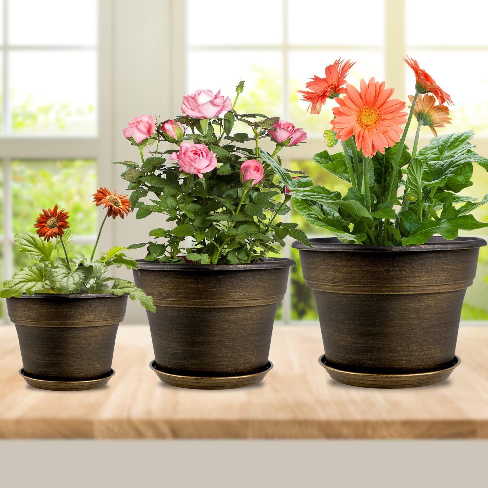 Fodetyff 8 inch gold planter pot side view