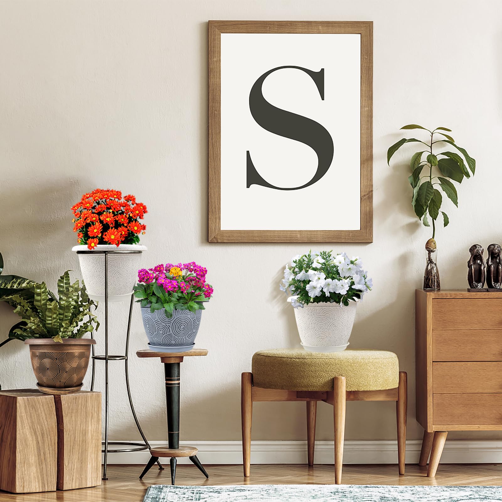 Fodetyff Flower Pot Set in Gold on a Kitchen Counter