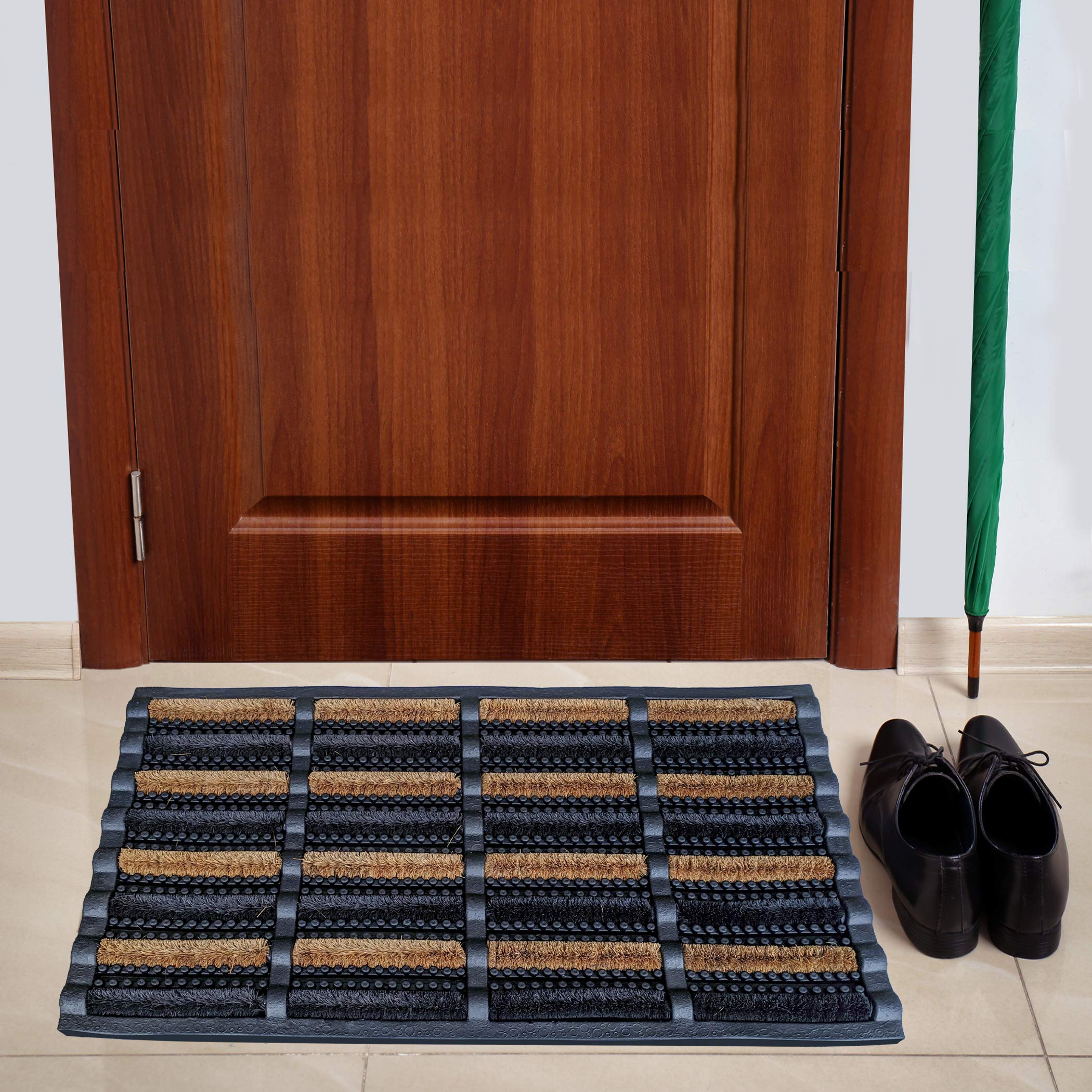 FOOTMATTERS Ninamar Mud Scrubber Tray Mat dimensions displayed