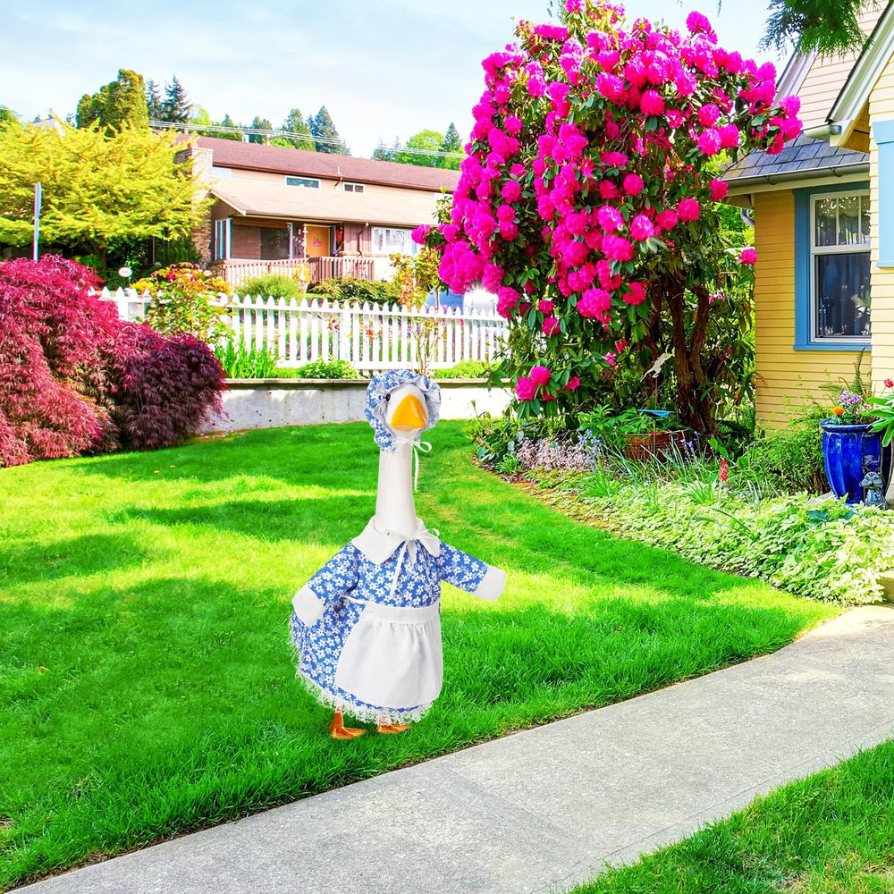 FuWeave Daisy Goose Outfit hat and costume together