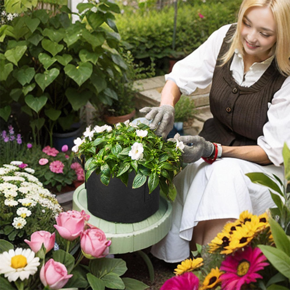 FVOTNW grow bags with mixed plants