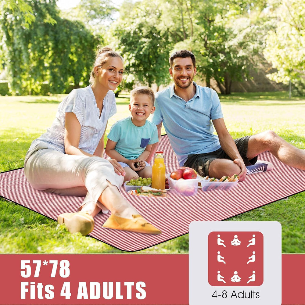 G GOOD GAIN Picnic Blanket red folded with carry strap