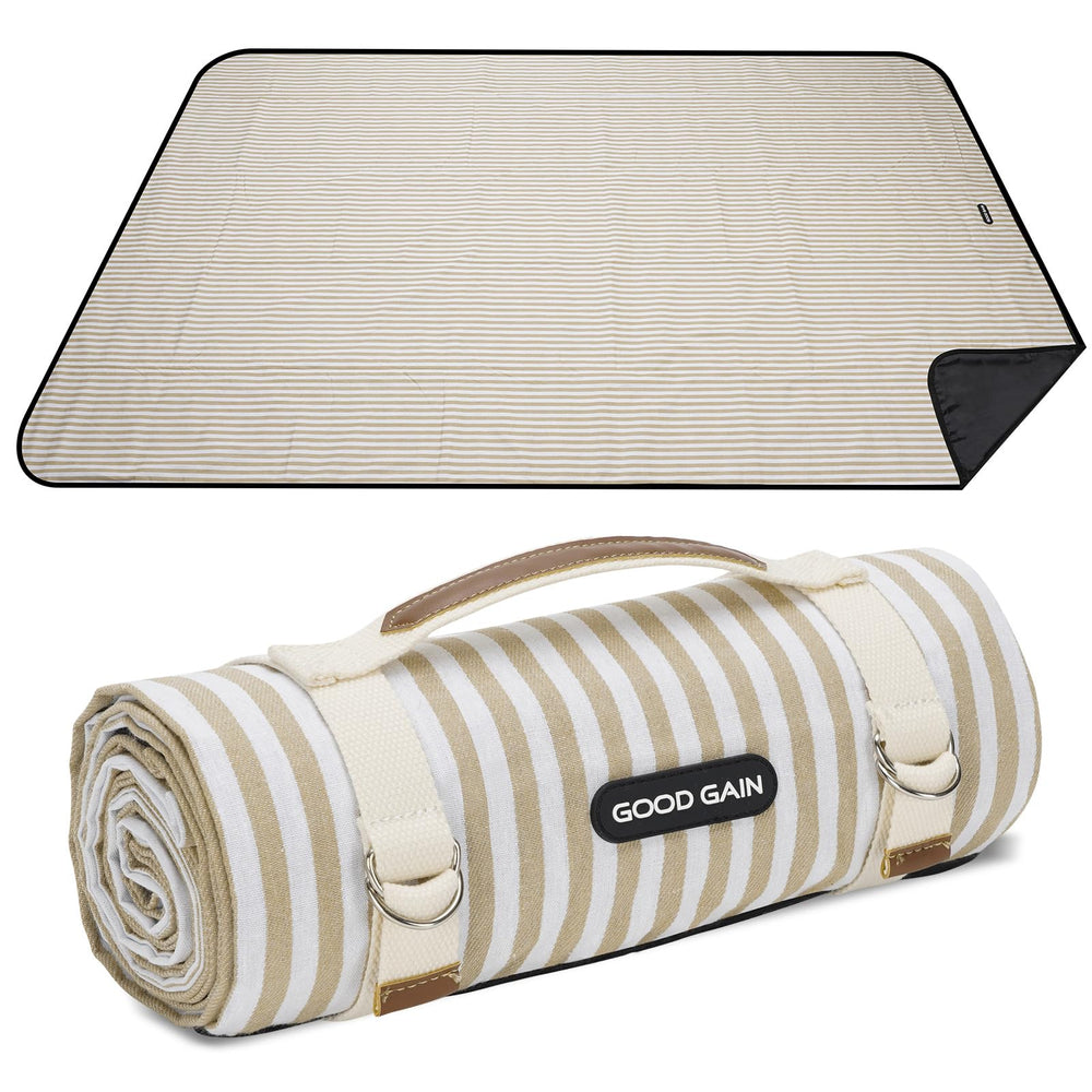 G GOOD GAIN Waterproof Picnic Blanket unfolded on grass