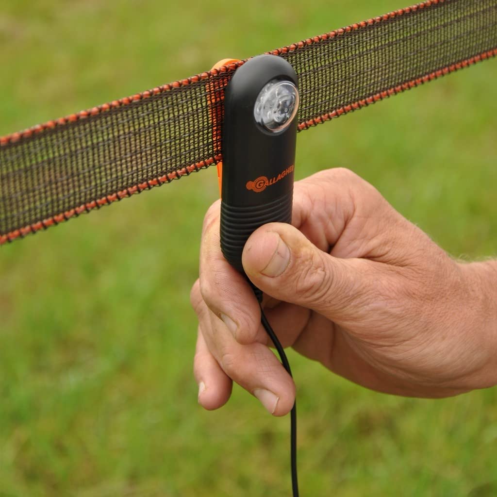 Gallagher Live Fence Indicator attached to portable electric fence
