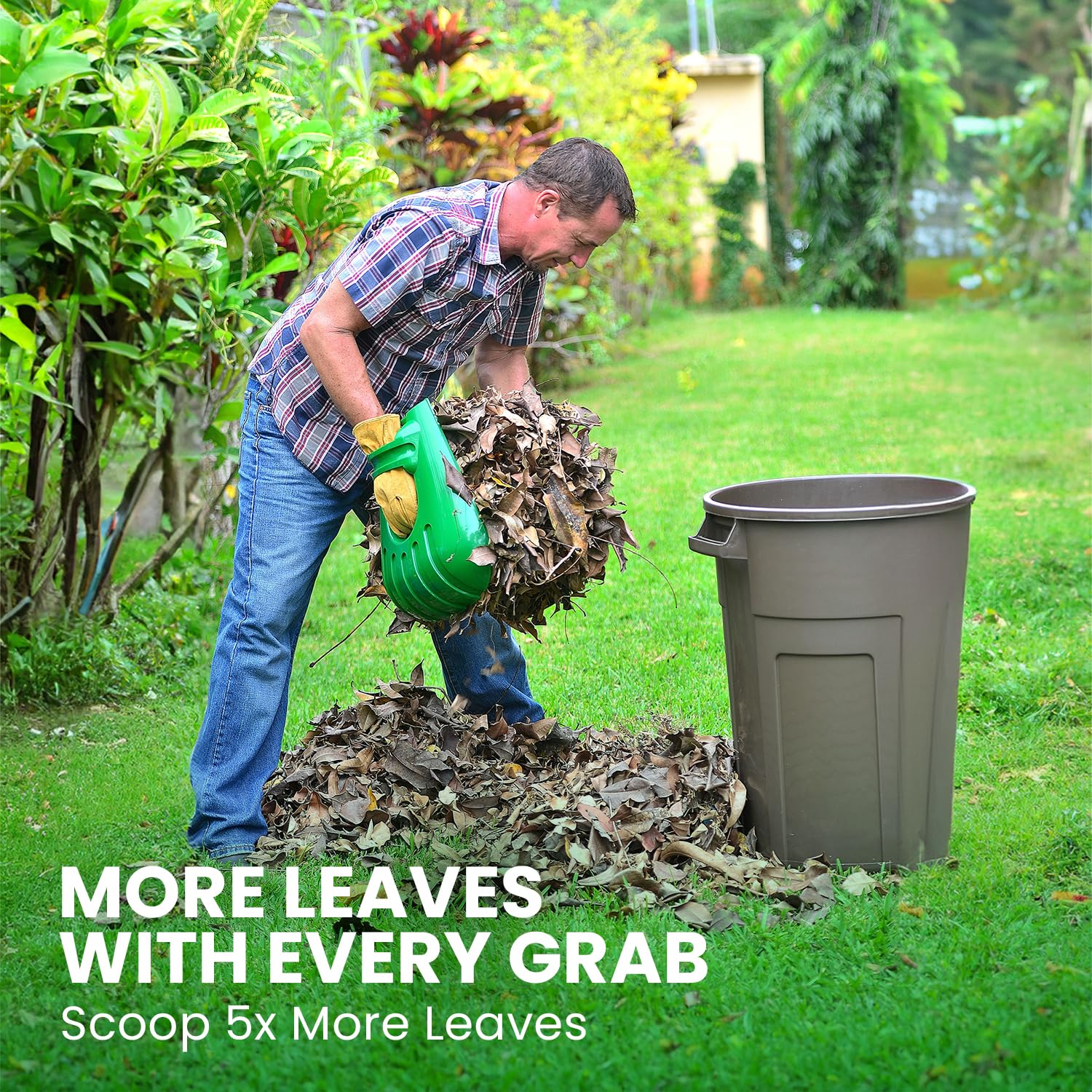 GARDEASE Leaf Scoops stacked for compact storage