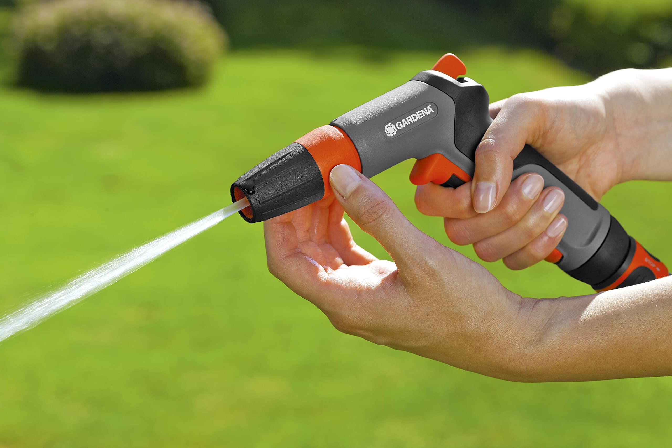 Gardena Cleaning Nozzle Classic in use watering plants