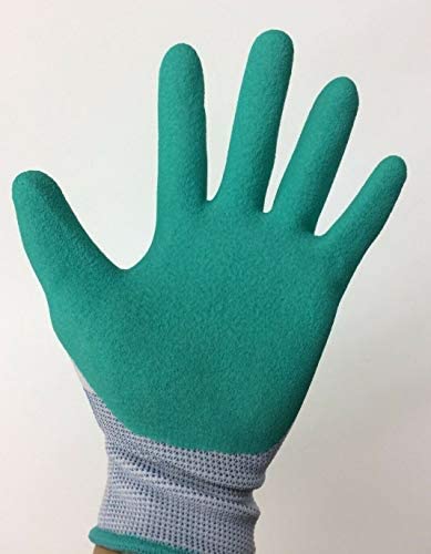 Gardena gloves displayed with gardening tools