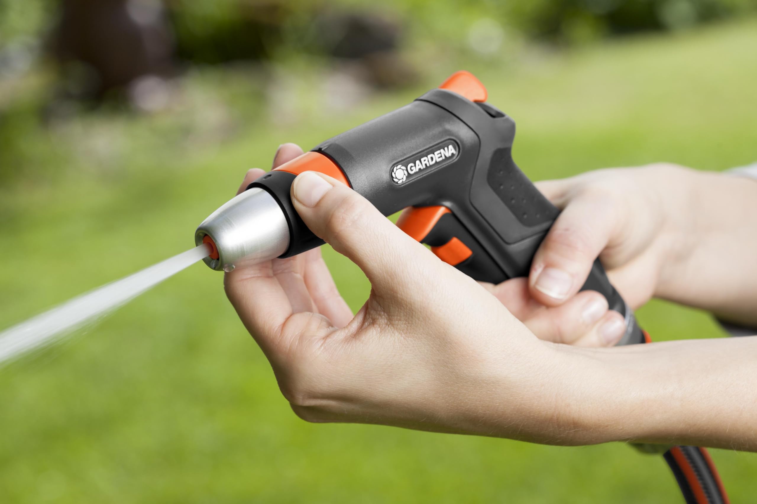 Gardena Premium Cleaning Nozzle side view showcasing adjustable water jet