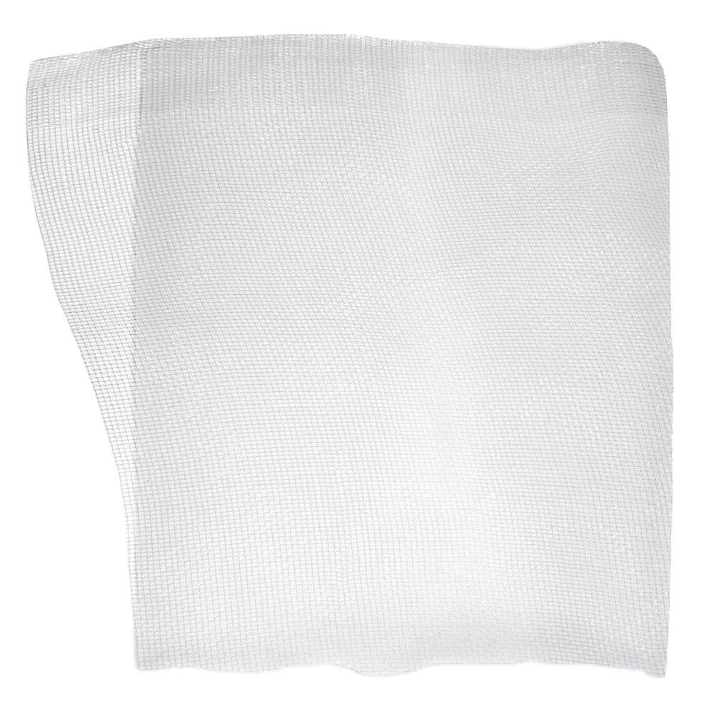Gardeningwill Garden Netting 10Ft x 10Ft white mesh front view