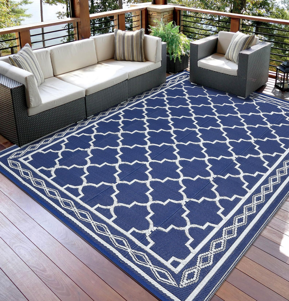 Garvee 8x10 outdoor patio rug in dark blue and white pattern