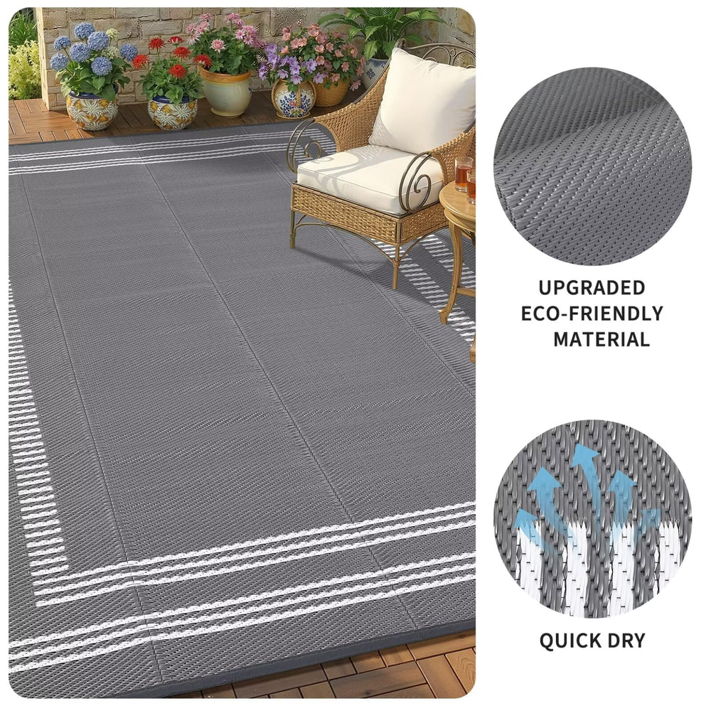 Garvee Outdoor Rug set up at a beach picnic
