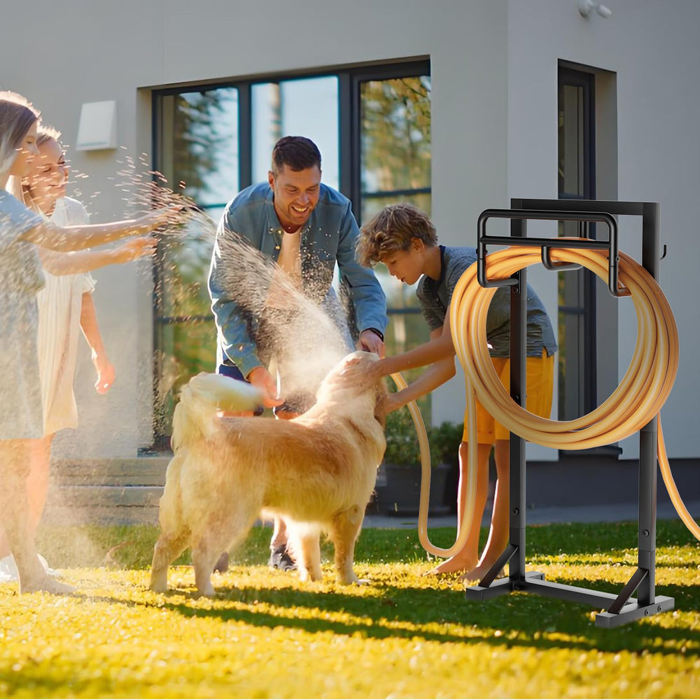 GAVISCITY Garden Hose Holder showcasing rust-resistant coating