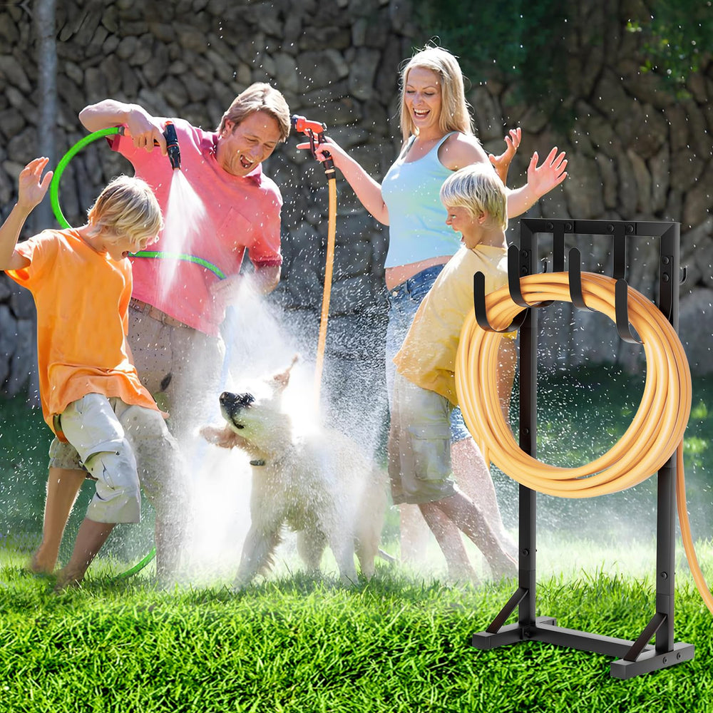 GAVISCITY hose holder with 151FT hose displayed