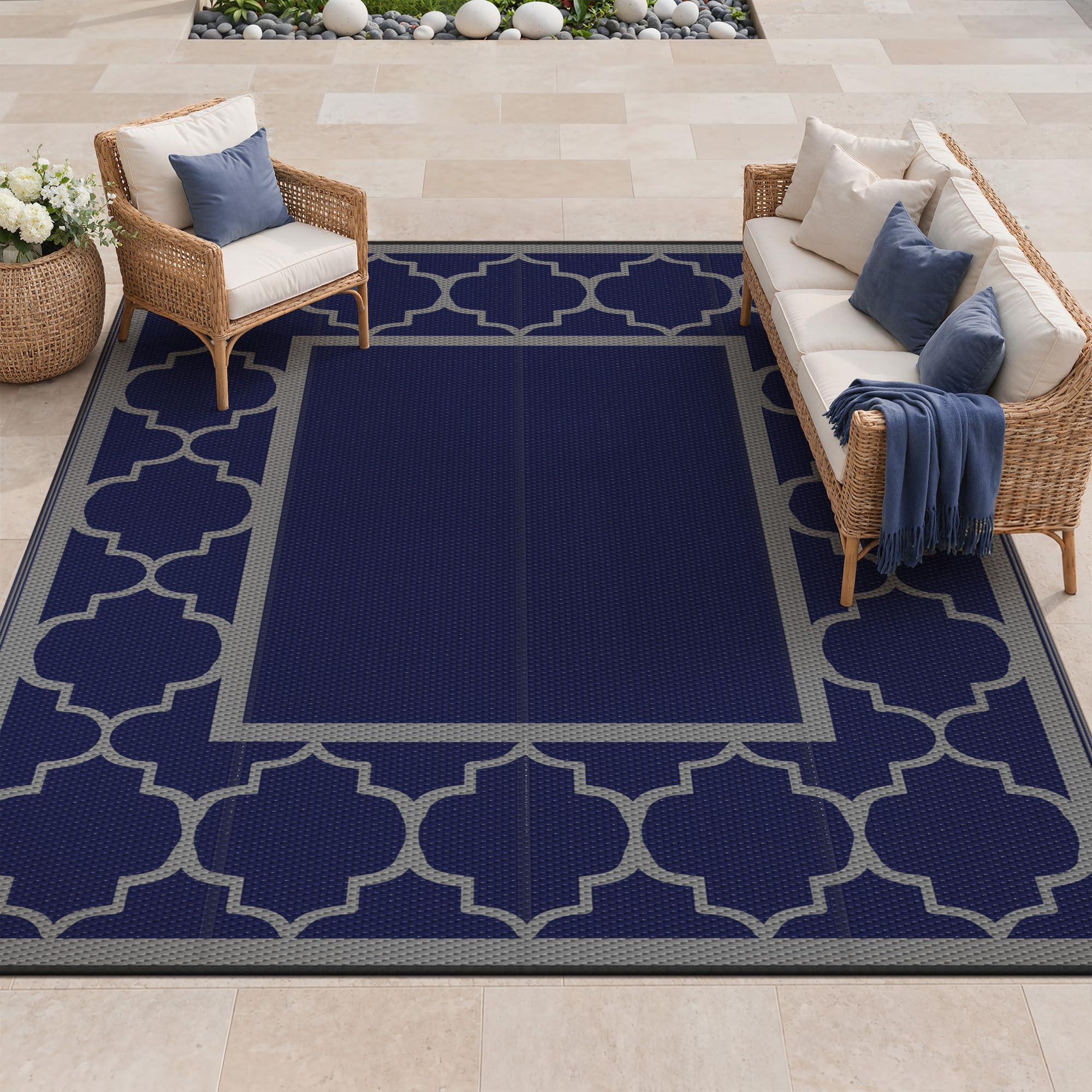GENIMO 9'x12' outdoor rug front view in blue and grey