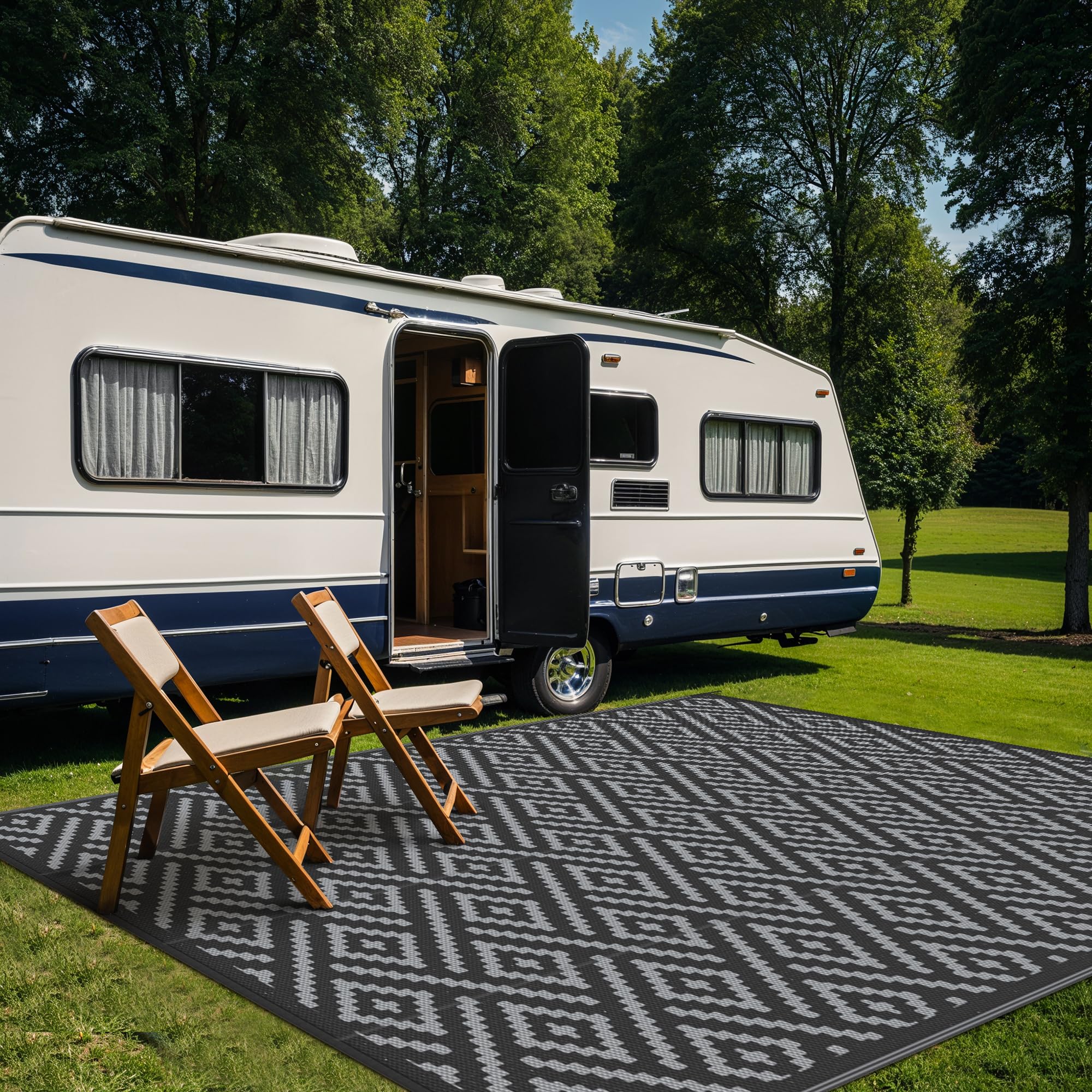 GENIMO Outdoor Rug 10'x10' black grey rolled up for storage