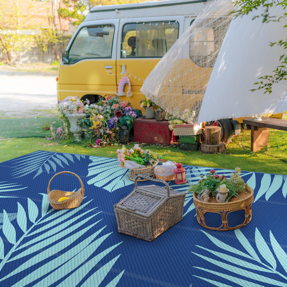 GENIMO Outdoor Rug 10'x14' on patio setting