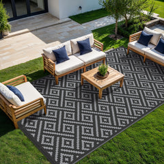 GENIMO Outdoor Rug 10'x14' showcasing reversible design
