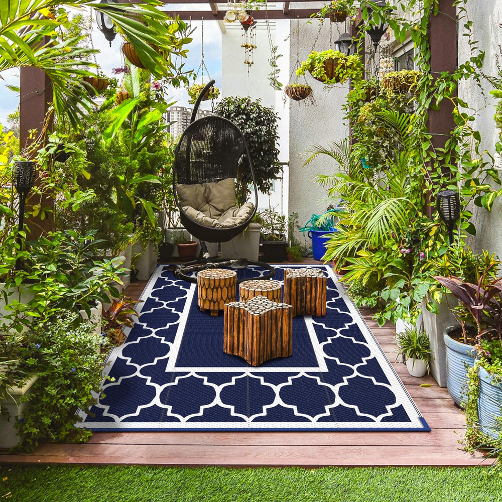 GENIMO Outdoor Rug 4'x6' blue and white reversible design