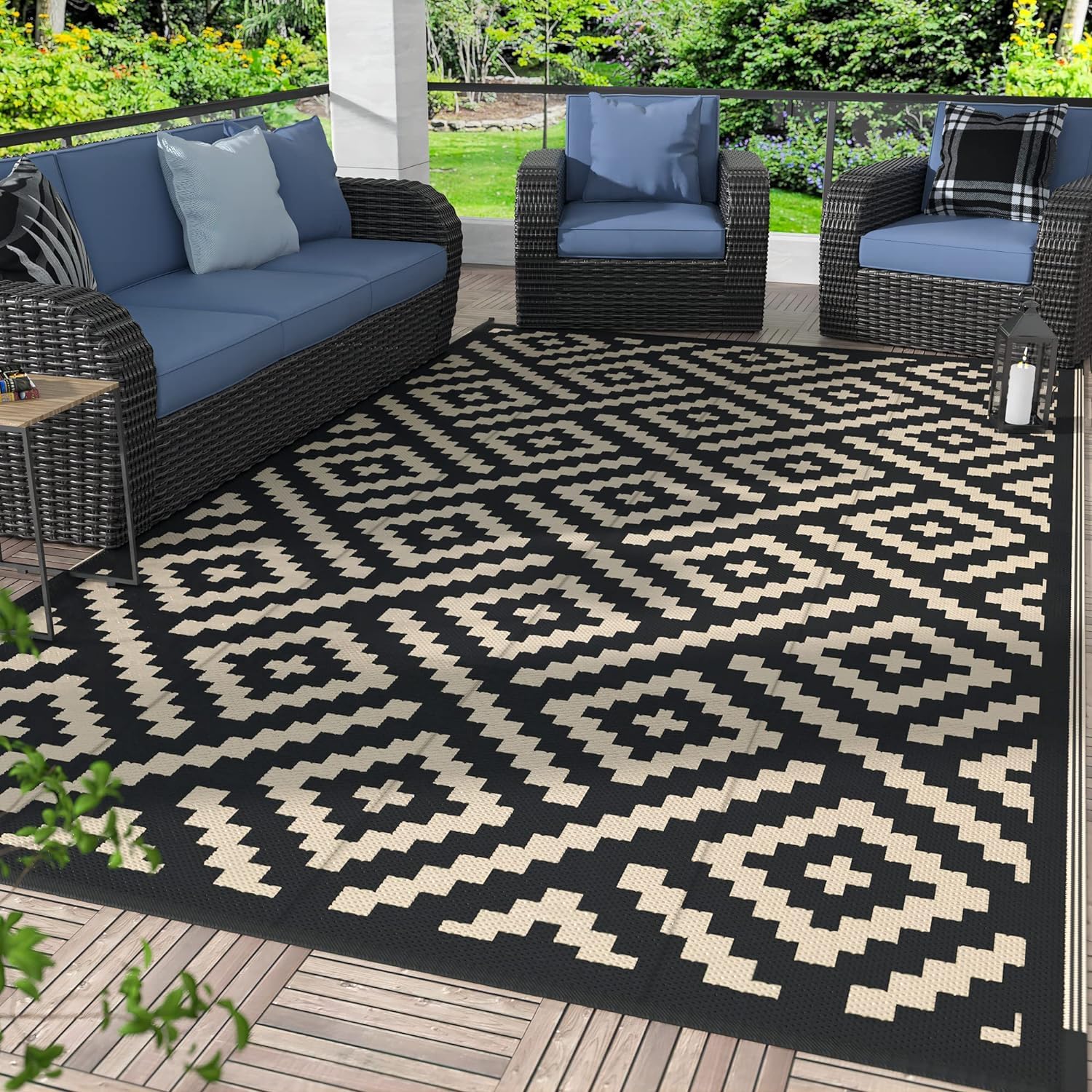 GENIMO Outdoor Rug 4'x6' in black and beige pattern
