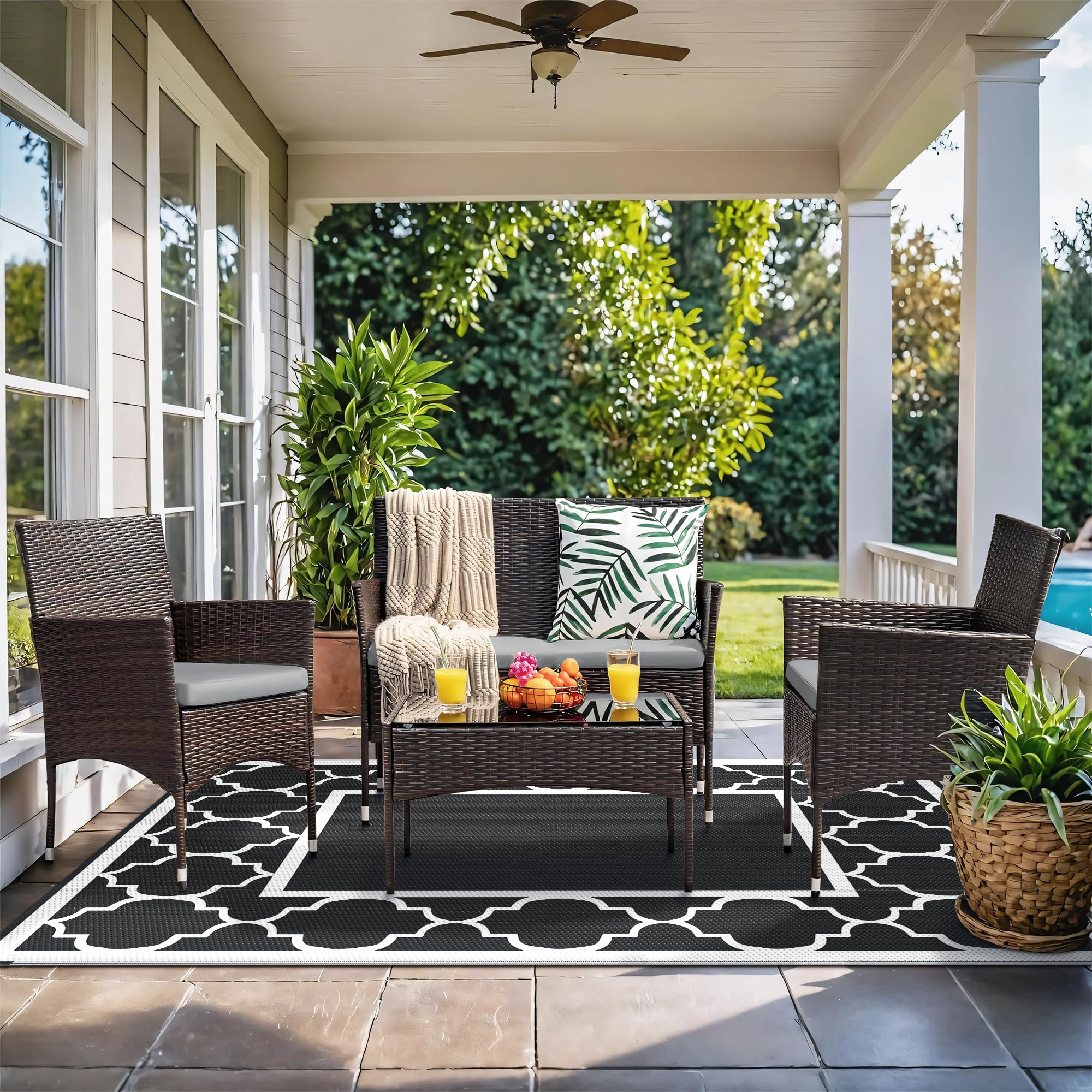 GENIMO Outdoor Rug 5'x8' black and white pattern side view