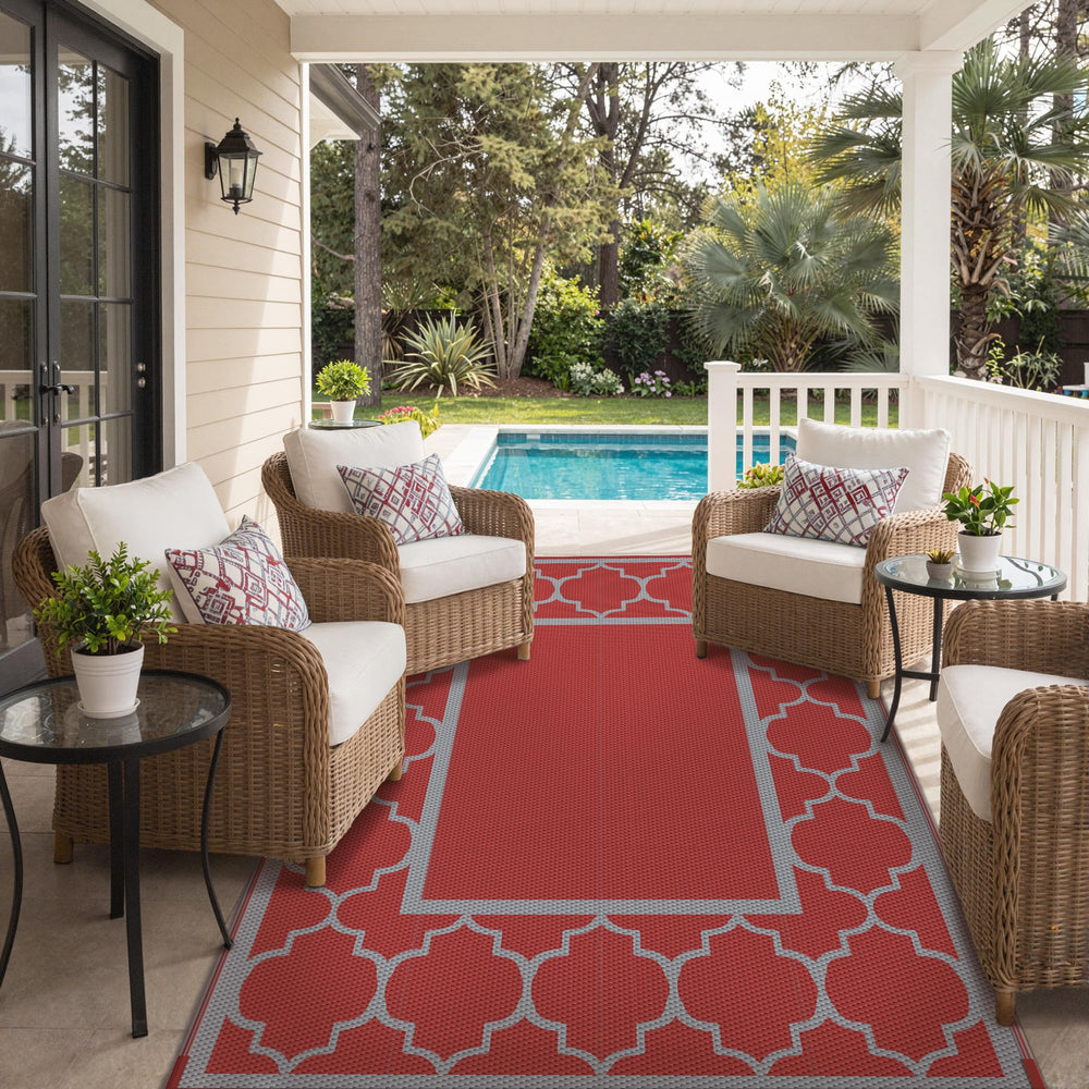 GENIMO Outdoor Rug 5'x8' on a garden deck