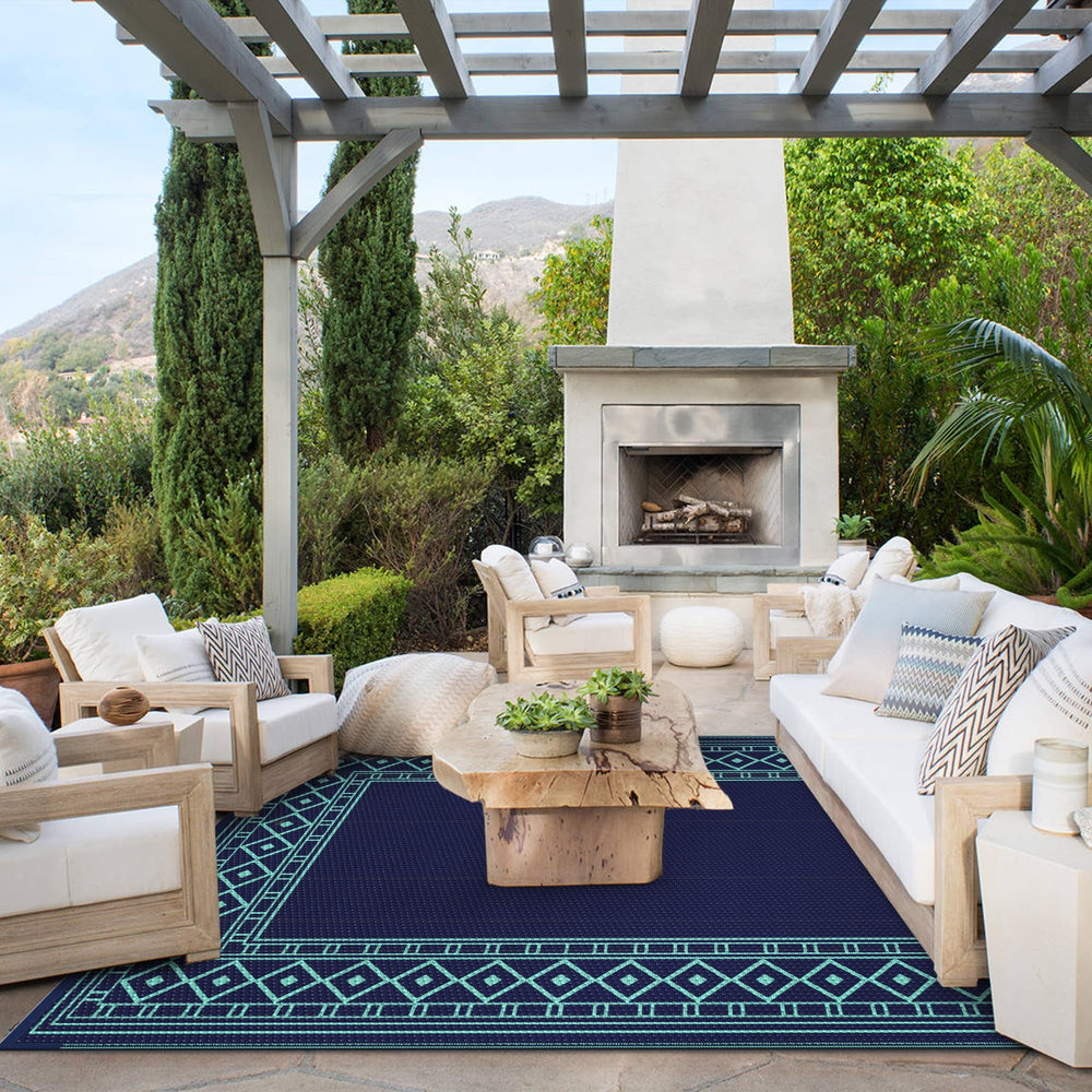 GENIMO Outdoor Rug 5'x8' on patio setting