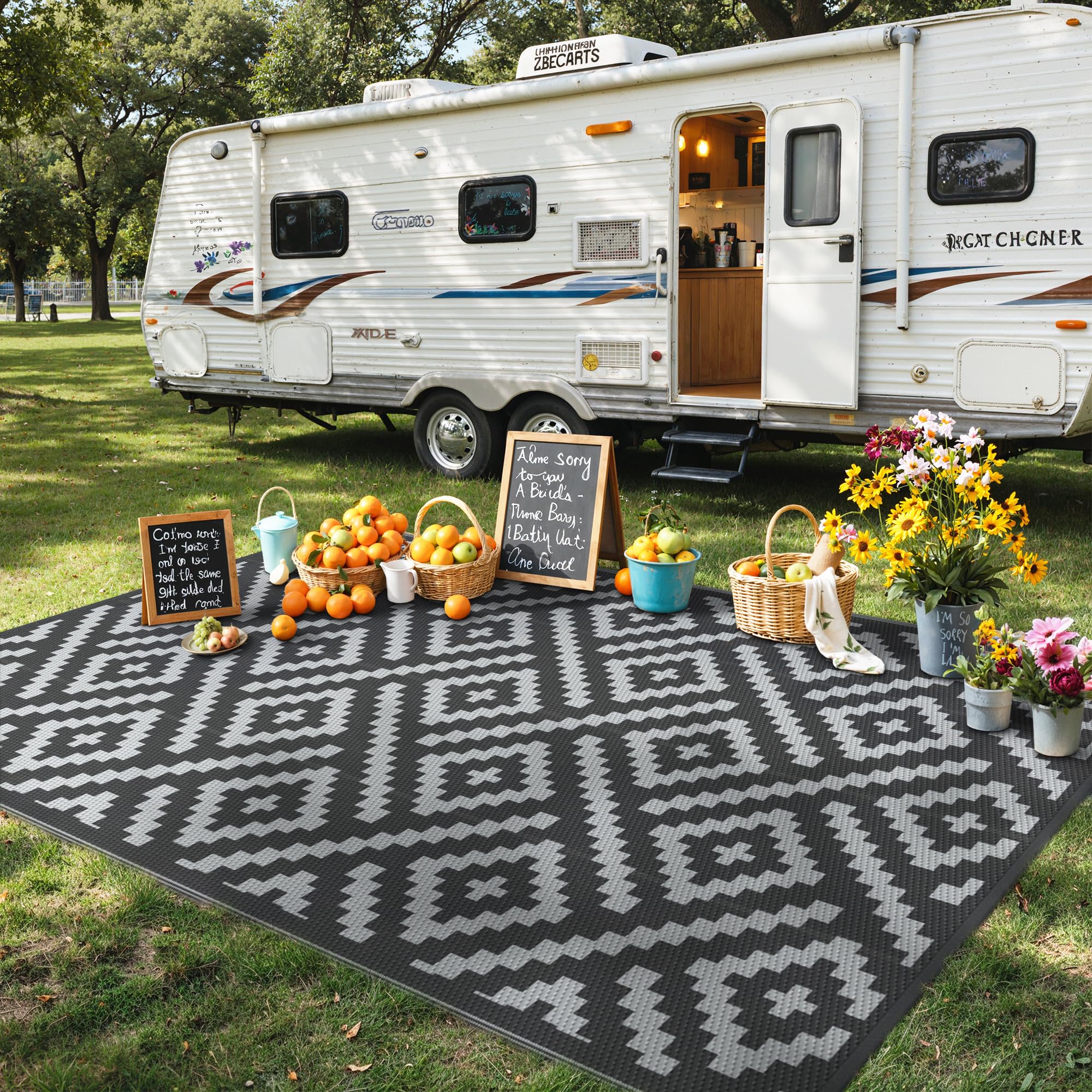 GENIMO Outdoor Rug 5'x8' rolled for storage with carry bag
