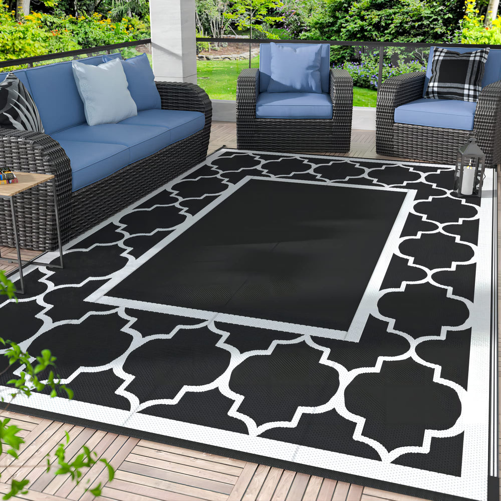 GENIMO Outdoor Rug 6'x9' black and white design front view