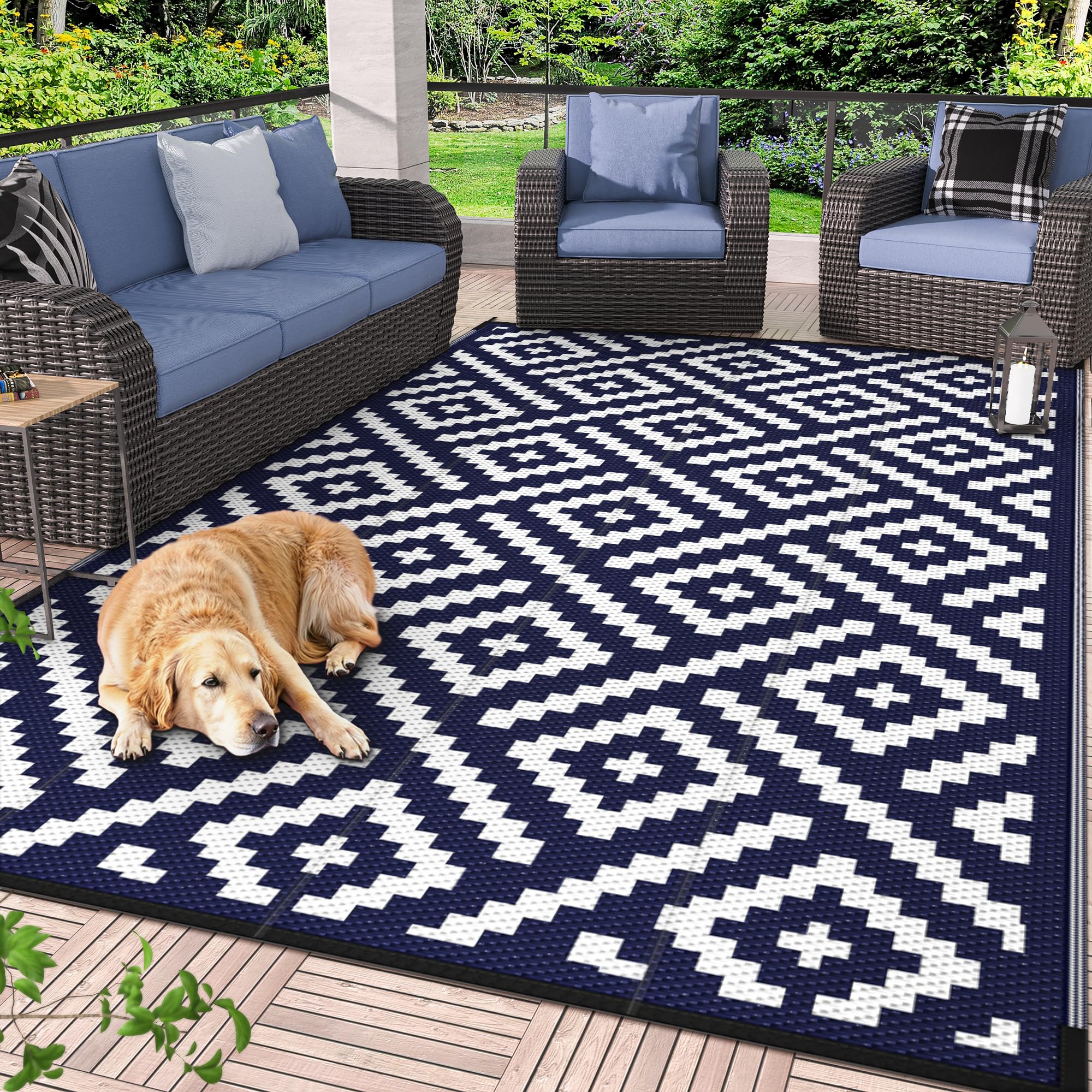 GENIMO outdoor rug 6'x9' blue and white geometric pattern front view