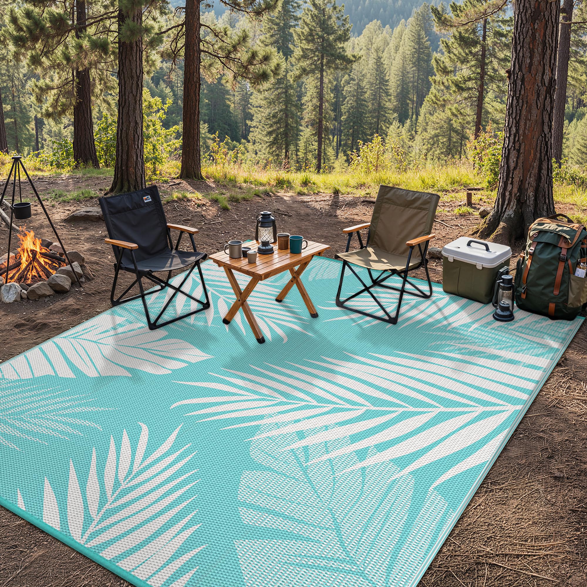 GENIMO Outdoor Rug in outdoor patio setting