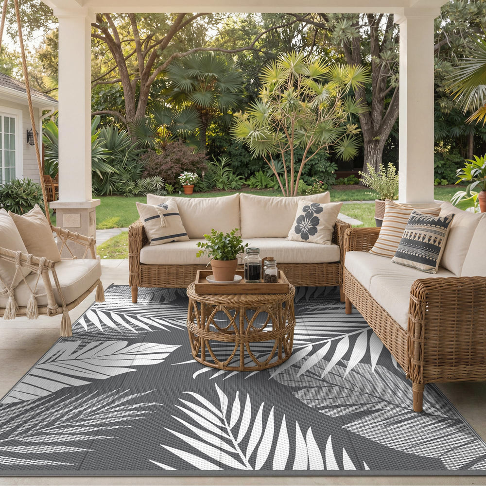 GENIMO Outdoor Rug waterproof material demonstration
