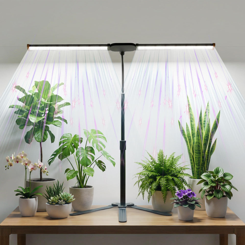 GHodec Grow Light black model front view with gooseneck